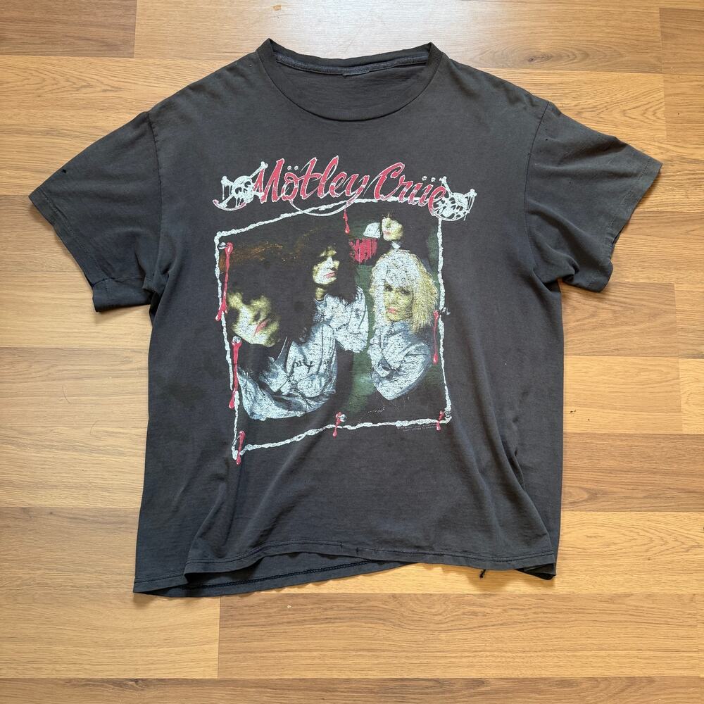 Vintage 1989 Motley Crue Dr. Feel Good Black Distressed Rock Band Tee Shirt Sz L